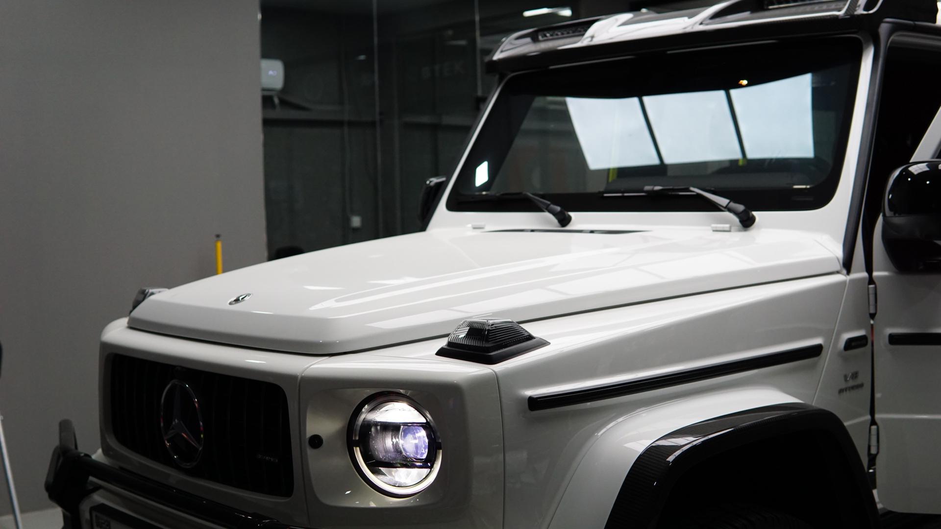 Nano-ceramic window tint installation at Detailing Dynamics Dubai