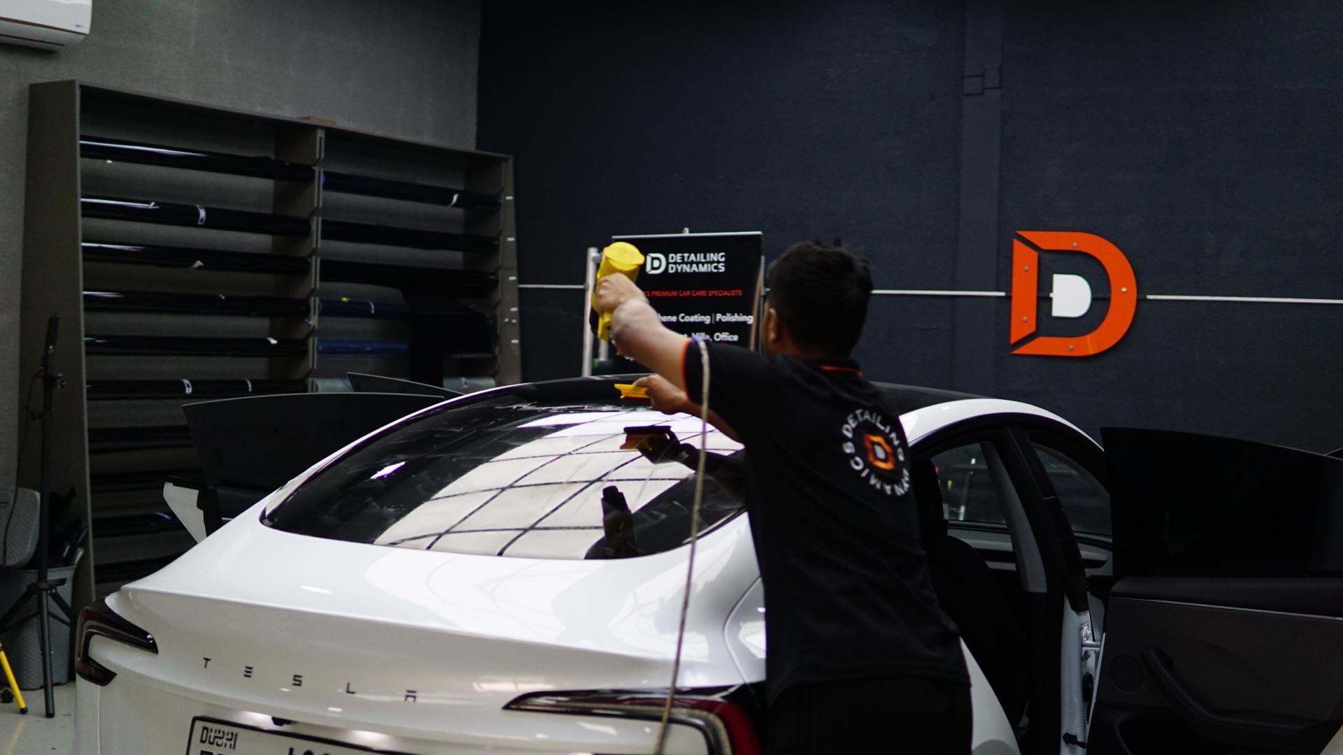 Signs Your Window Tint Needs Replacing (And What to Do)